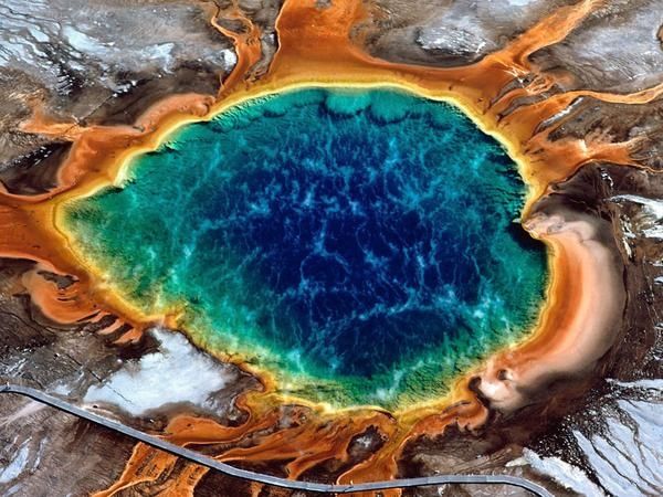 Siêu núi lửa Yellowstone phun trào