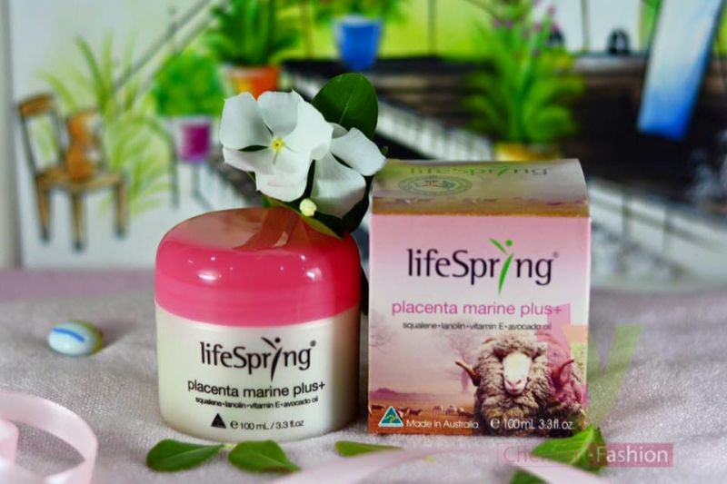 Son dưỡng Lifespring Lanolin EQ Plus+ Lip Balm
