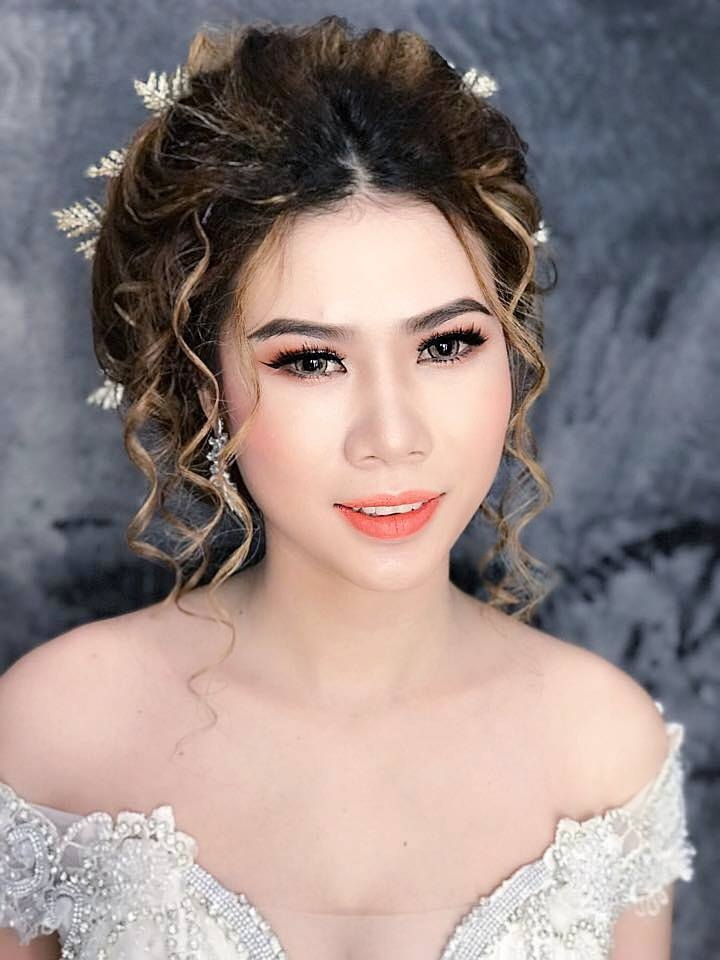 Tan Huynh Phan Make Up