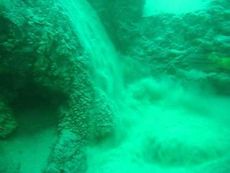 Thác cát dưới nước ở Mexico