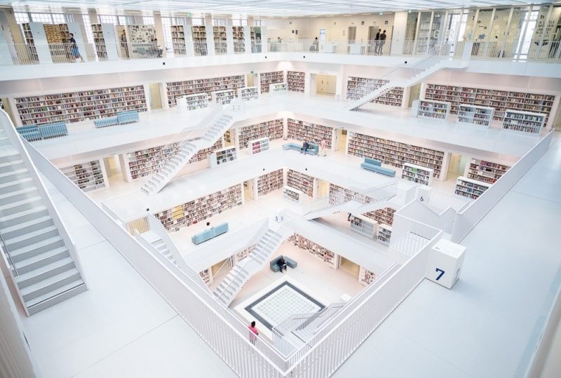 Thư viện thành phố Stuttgart, Stuttgart, Đức