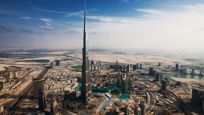 Tòa nhà Burj Khalifa – UAE