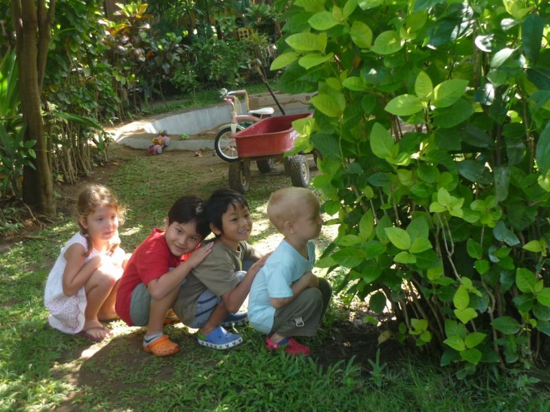 Trò chơi: Trốn tìm Trò chơi: Trốn tìm