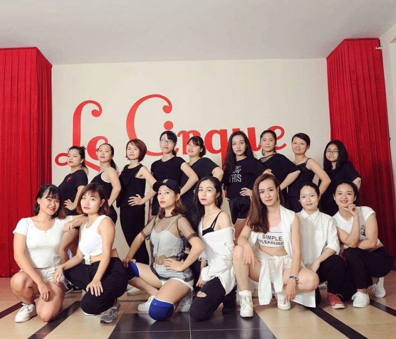 Trung Tâm Le Cirque Dance Studio