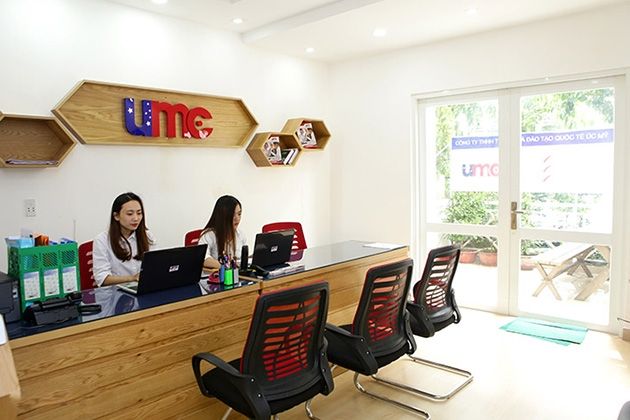 Trung tâm ngoại ngữ Úc Mỹ