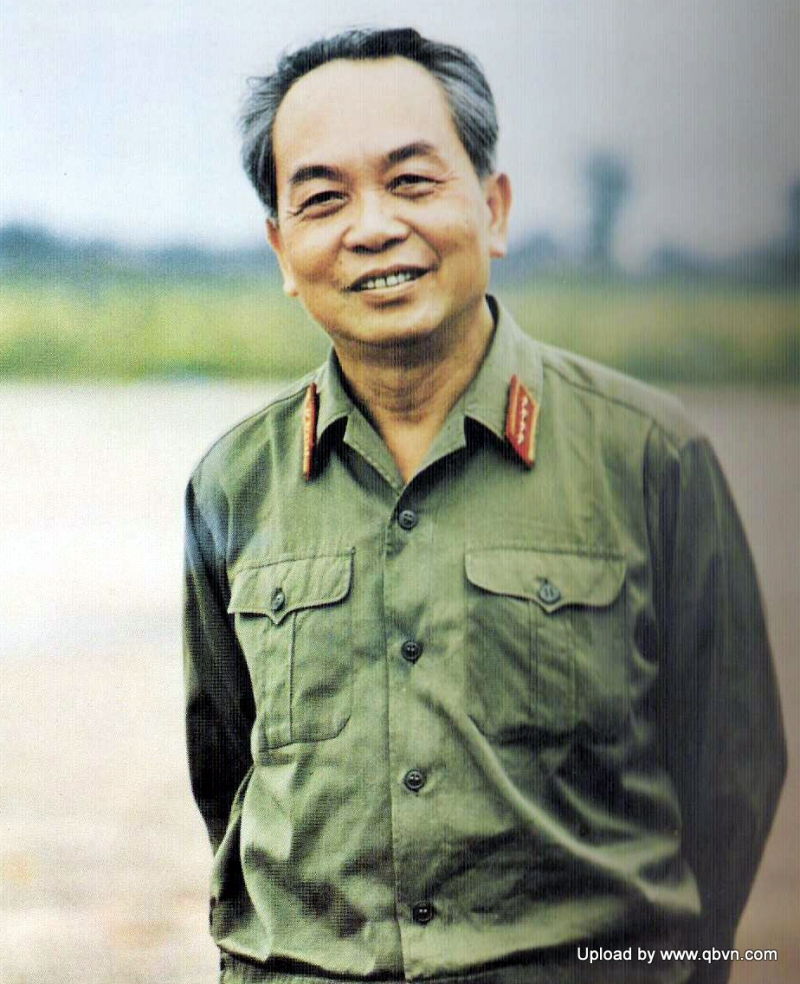 Võ Nguyên Giáp ( 1911 - 2013)