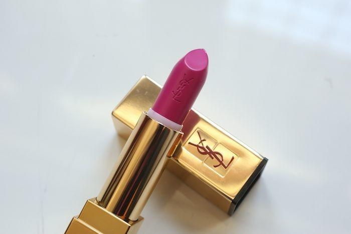 Yves Saint Laurent Rouge Pur Couture in #19 Fuchsia Pink