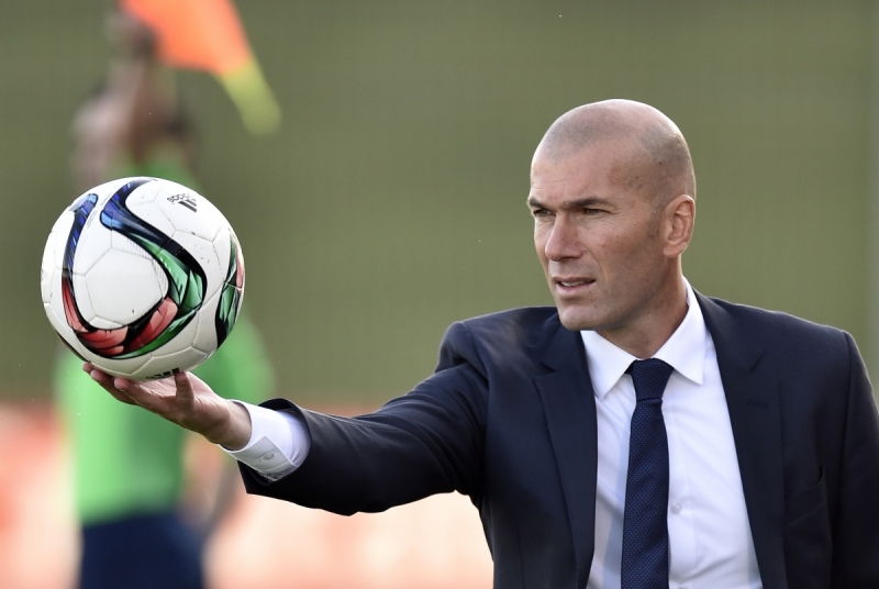 Zinedine Zidane (8 triệu bảng/ năm) Zinedine Zidane (8 triệu bảng/ năm)