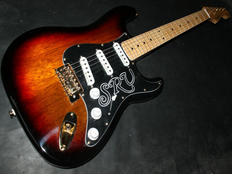 “Lenny” – Stevie Ray Vaughan’s 1965 Fender Composite Stratocaster – 623500 USD