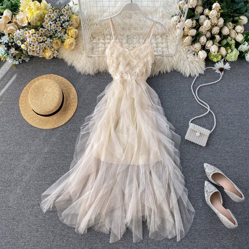 La Belle Store - Designer Dresses