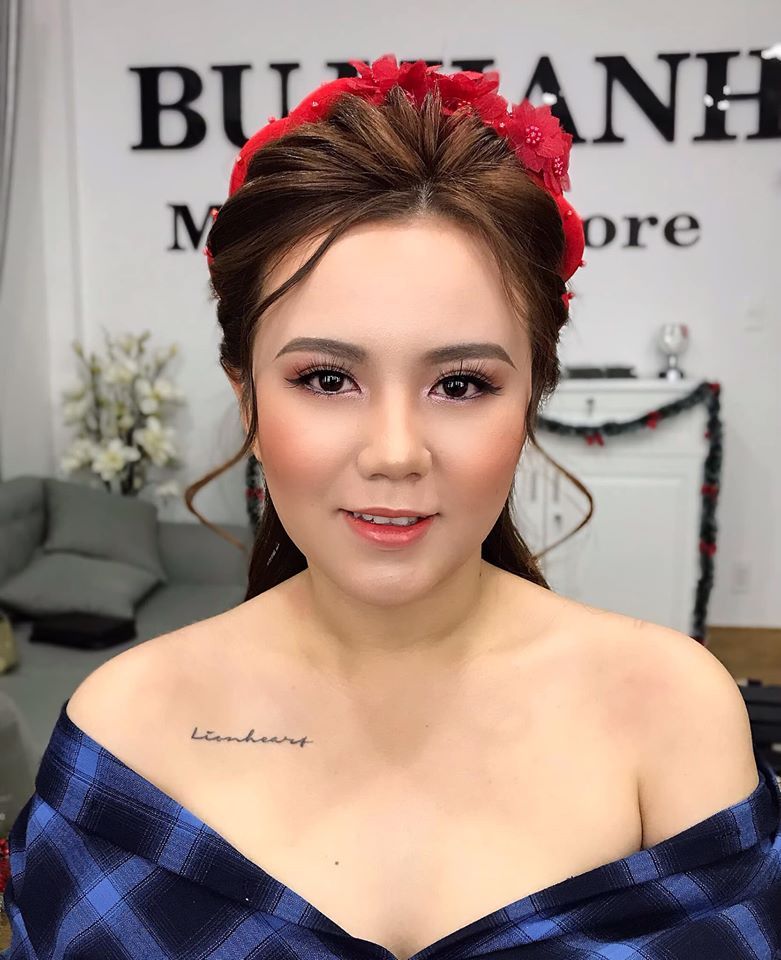 Buj Hanh Makeup Store