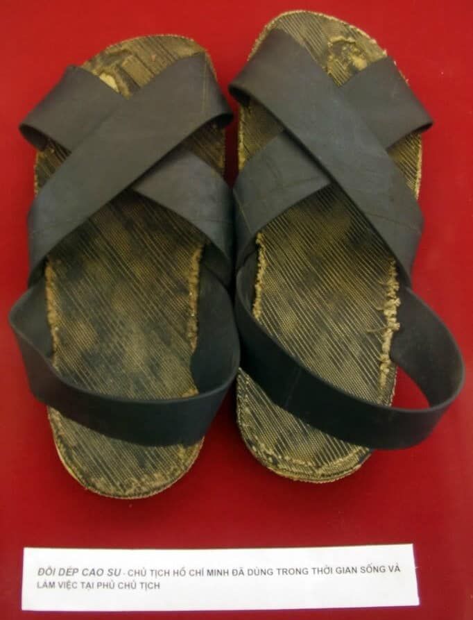 Đôi dép Bác Hồ - Lối sống giản dị Đôi dép Bác Hồ - Lối sống giản dị