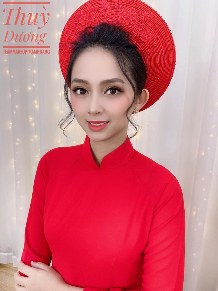 Hoàng Trâm Makeup & Beauty
