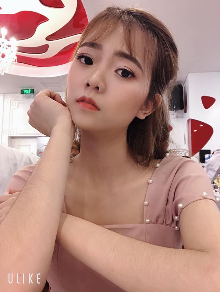 Make up Yến Lê