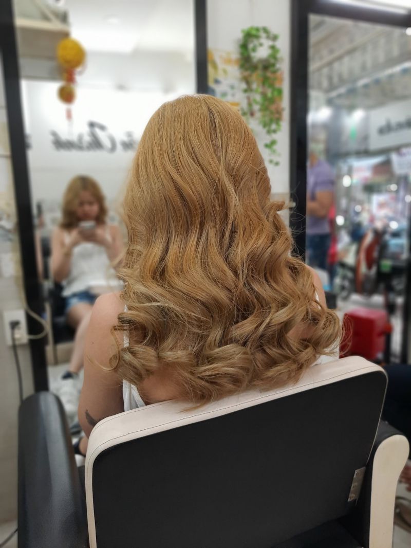 Salon tóc Nguyễn Thành
