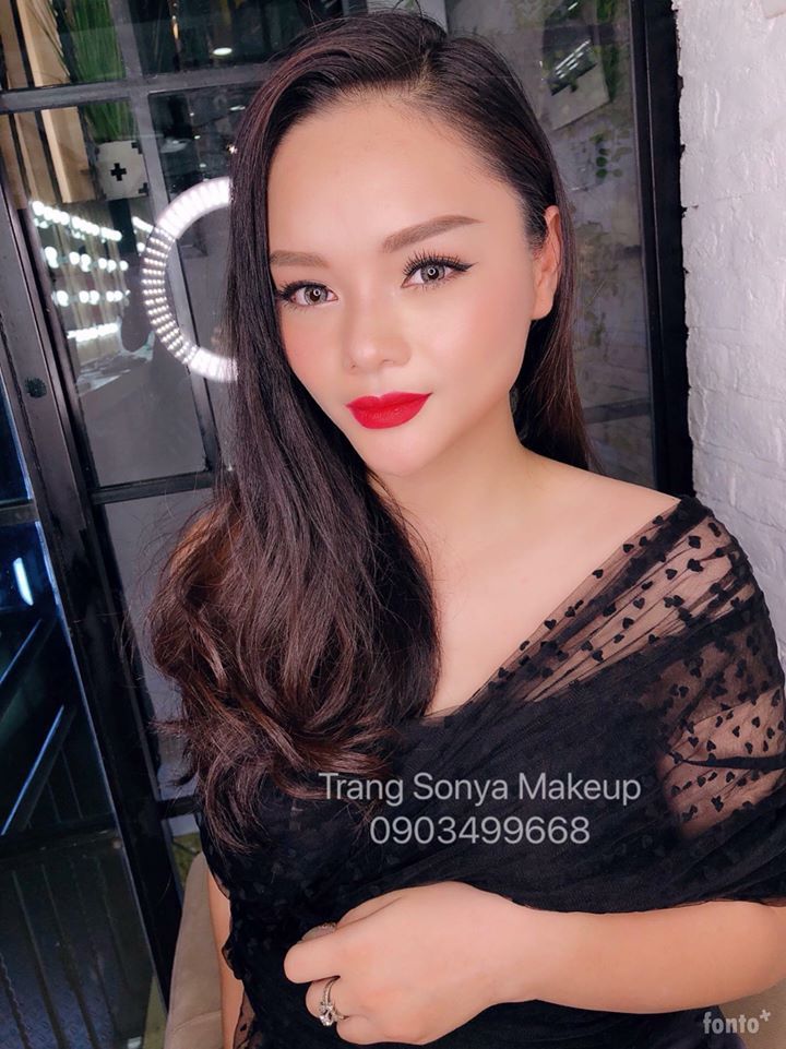 Trang Sonya Makeup