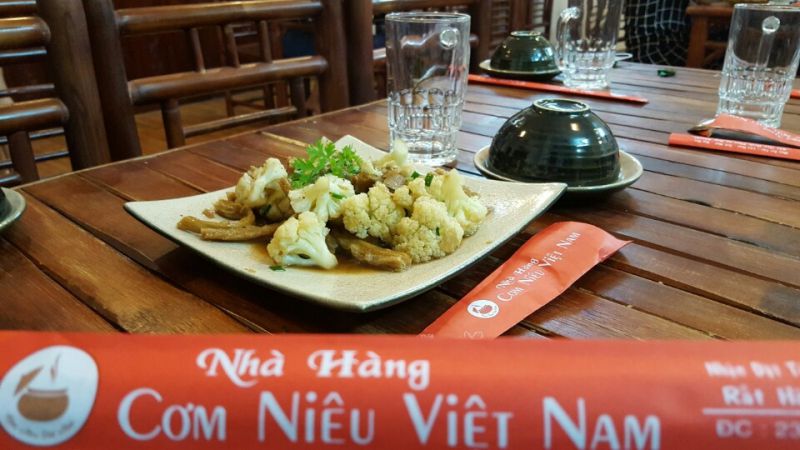 Cơm Niêu Việt Nam