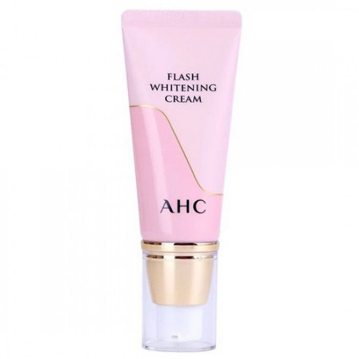 Kem dưỡng AHC Flash Whitening Cream
