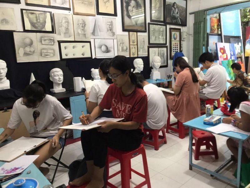 Lớp dạy vẽ Bà Rịa Vũng Tàu (Vungtaufineart)
