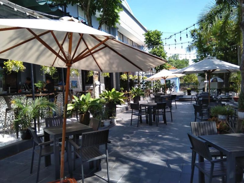 Casa Garden Coffee & Lounge