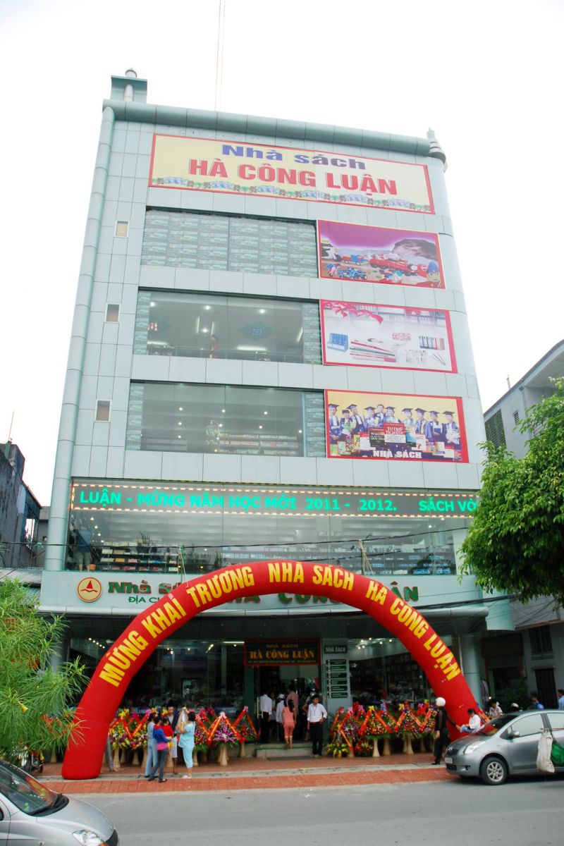 Nhà sách Hà Công Luận Nhà sách Hà Công Luận