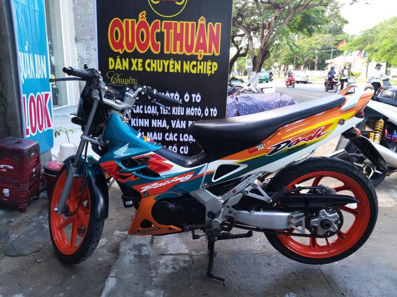 Quốc Thuận Decal