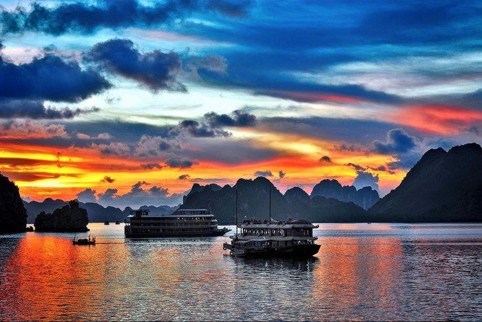 Top 10 vịnh biển đẹp nhất thế giới - Vịnh Hạ Long