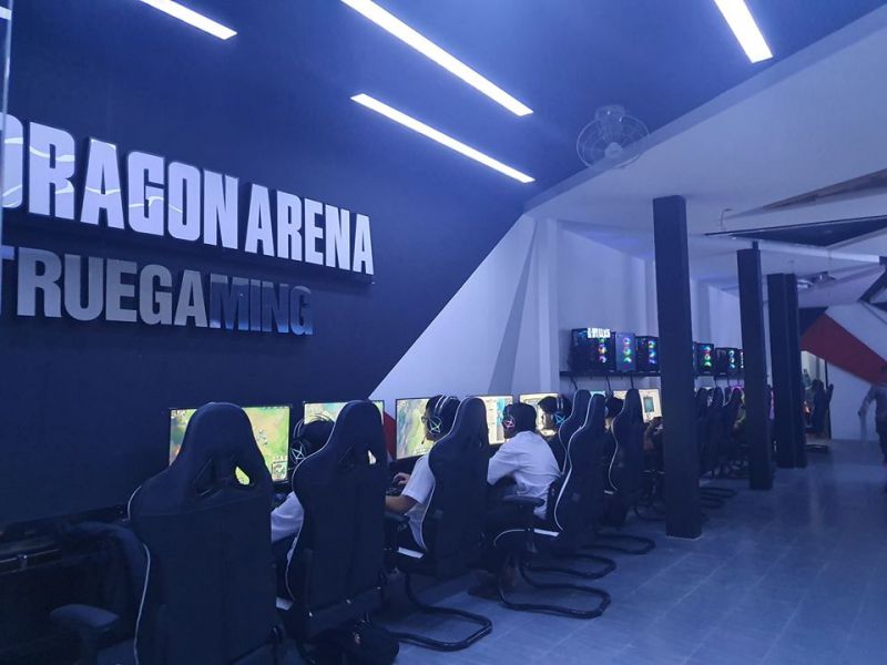 Dragon Arena Game Center