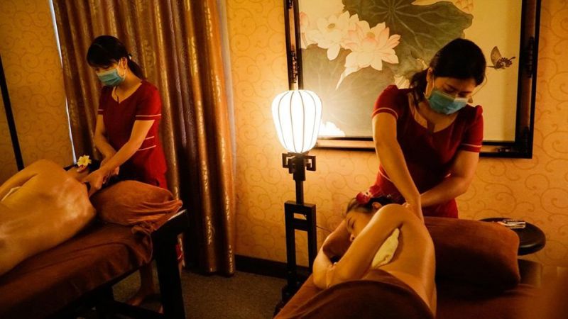 Hoa Sen Massage