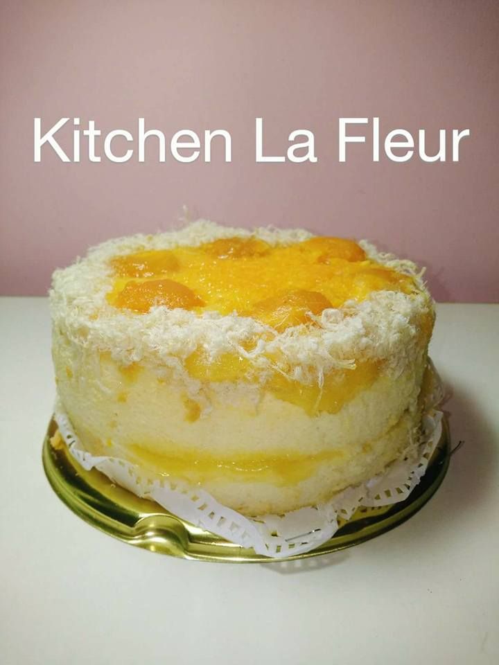 Bông lan trứng muối Kitchen La Fluer Bông lan trứng muối Kitchen La Fluer