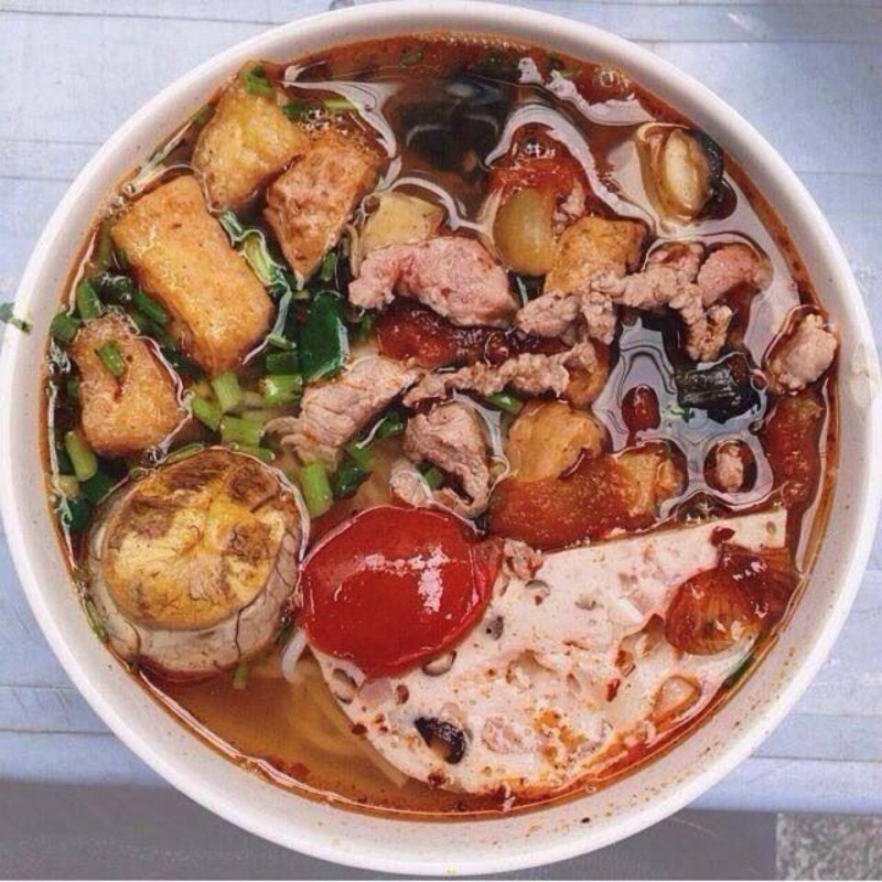 Bún riêu thập cẩm