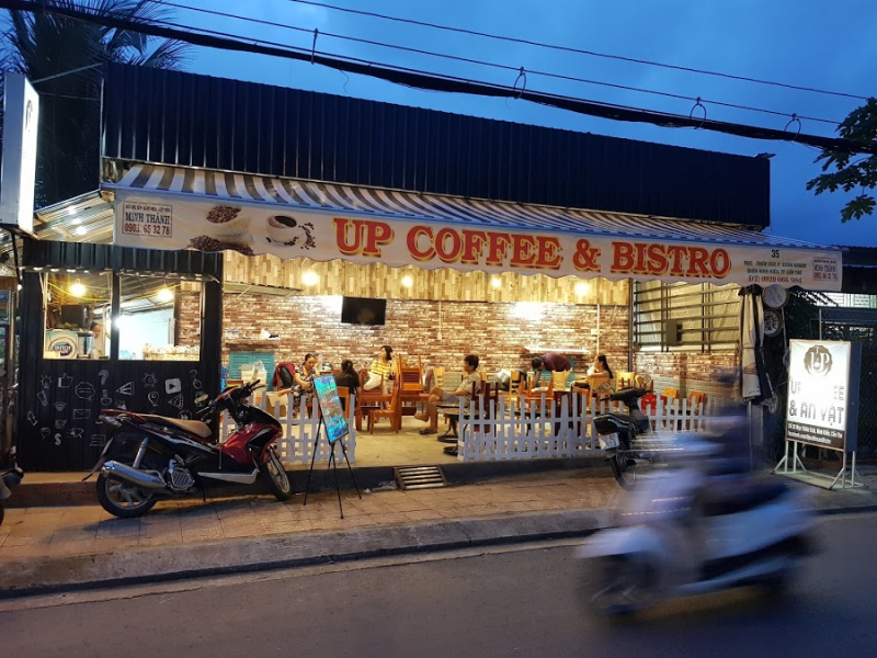 Up Coffee & Bistro