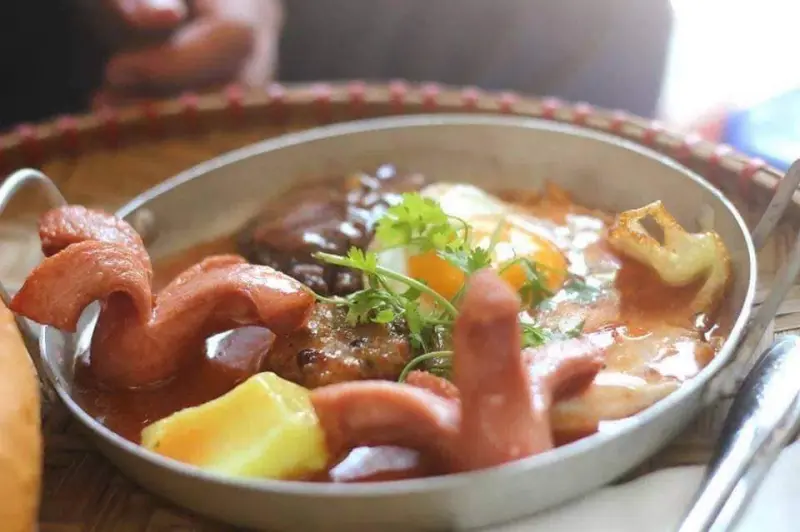 Bánh Mì Chảo Ngang Ngõ 91 Bánh Mì Chảo Ngang Ngõ 91
