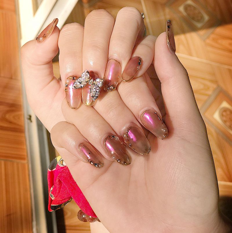 Mai Mai Nail