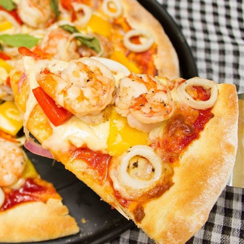 Bánh pizza hải sản