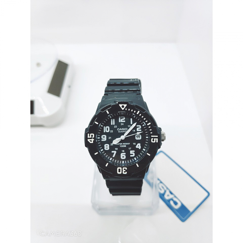 Đồng Hồ Trẻ Em Casio Đen LRW200H-1BV