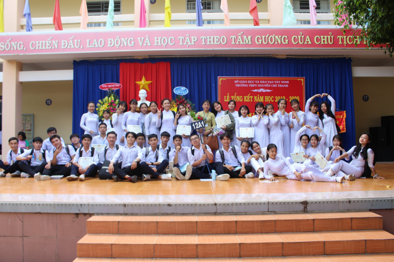 Trường THPT Nguyễn Chí Thanh
