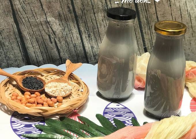 Cách làm sữa đậu phộng mè đen