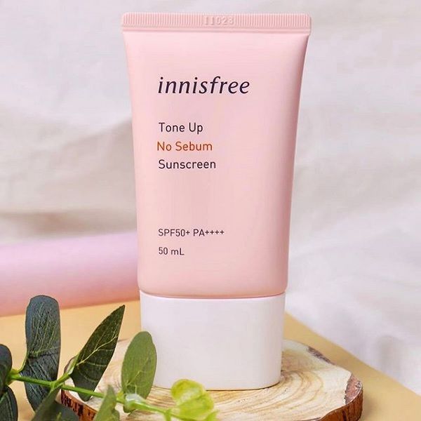 Kem chống nắng vật lý Innisfree Tone Up Sunscreen SPF35 PA+++