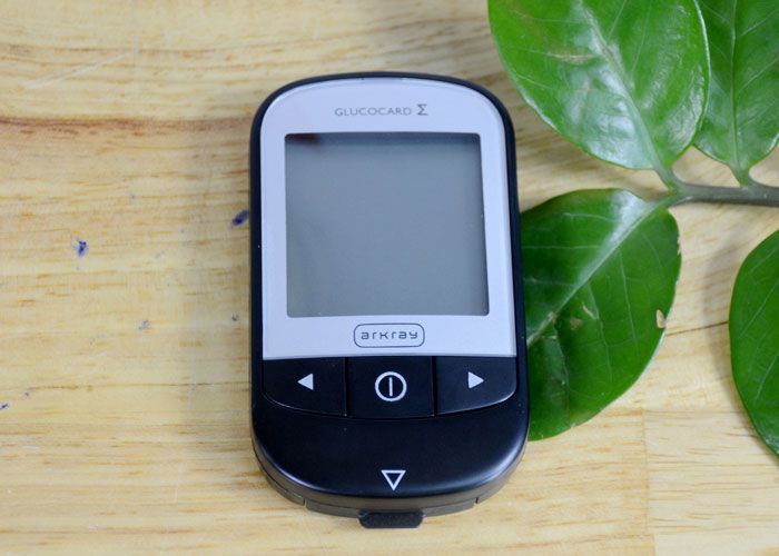 Máy đo đường huyết cá nhân Glucocard 1070 Máy đo đường huyết cá nhân Glucocard 1070