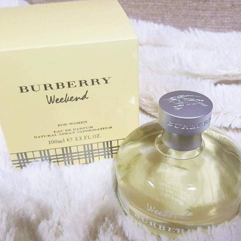Nước Hoa Nữ Burberry Weekend Eau De Parfum 50ml