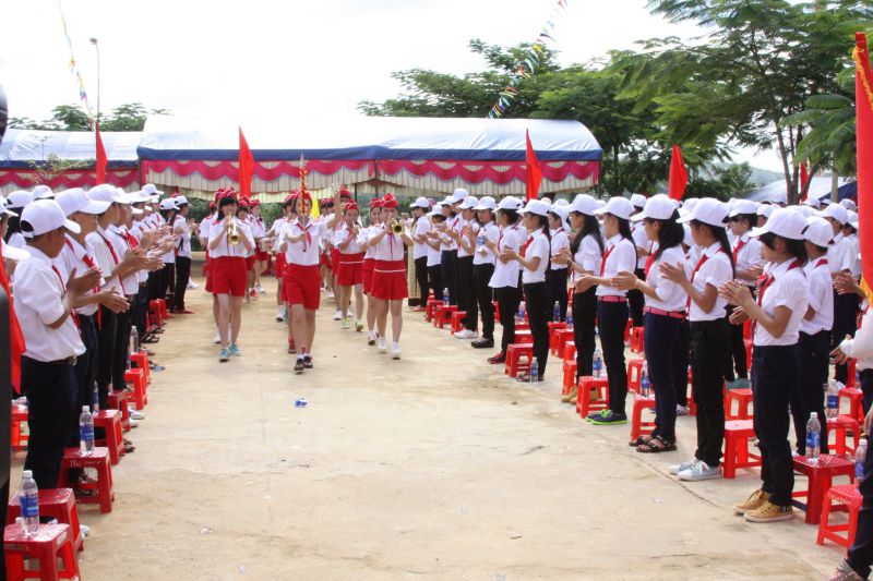 Trường THCS Trần Phú Trường THCS Trần Phú
