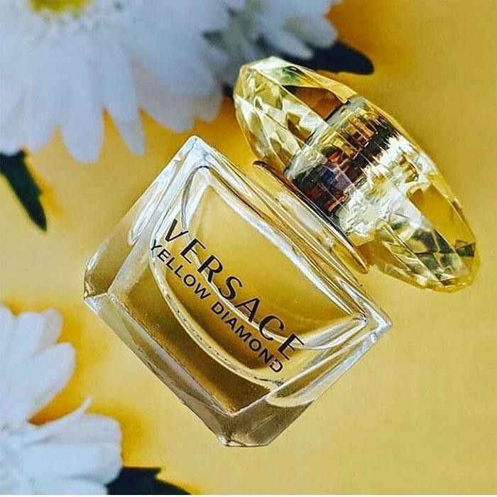 Versace Yellow Diamond Intense