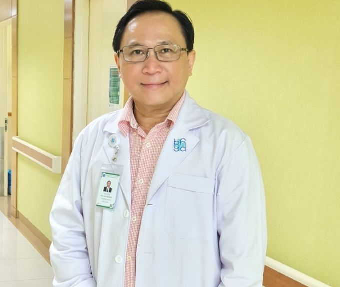 Phó giáo sư, Tiến sĩ, Bác sĩ Bùi Hữu Hoàng Phó giáo sư, Tiến sĩ, Bác sĩ Bùi Hữu Hoàng