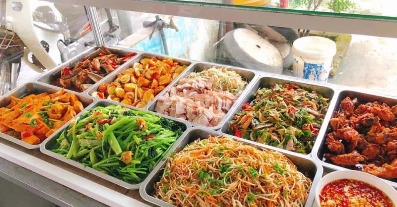 cơm trưa Đông Hà