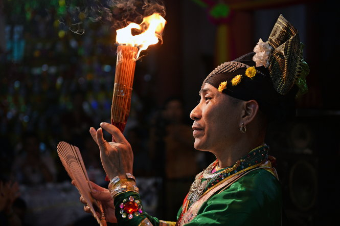 Bị hành căn (cơ đày)