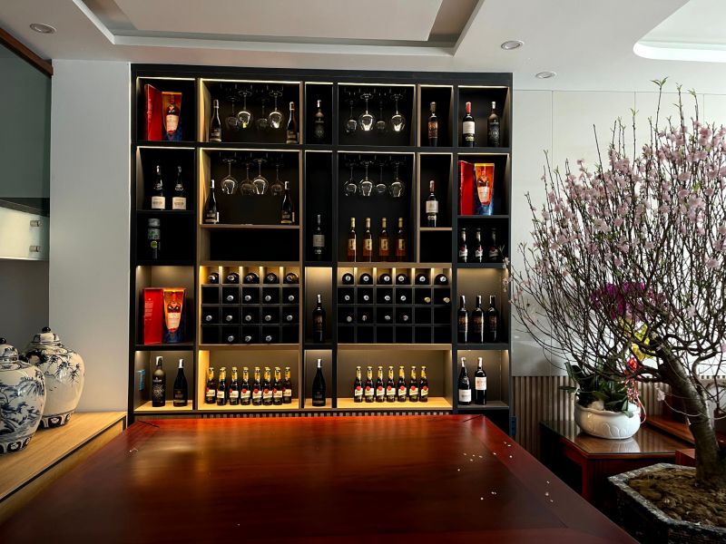 Shes Wine Shop