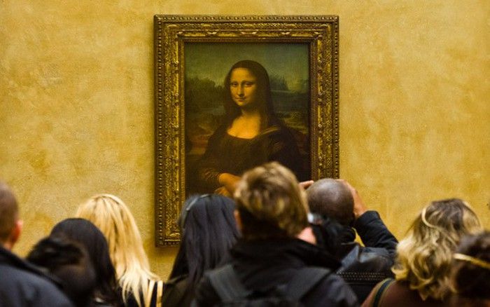Mona Lisa là bức tranh được canh giữ nghiêm ngặt bậc nhất thế giới