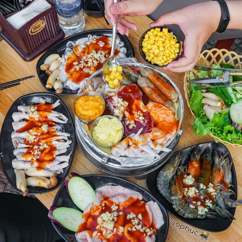 Xơi - Bò Hàu Sốt Bơ Cay và Lẩu 1 Người
