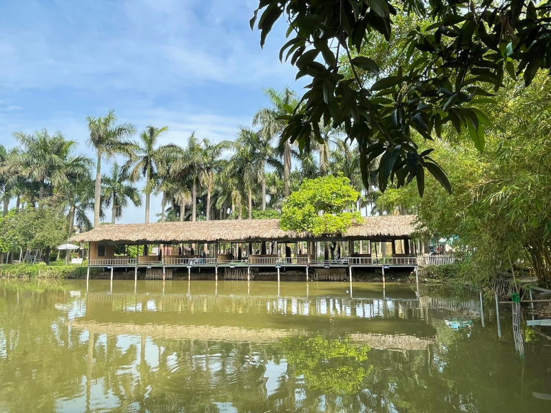 Khu sinh thái, câu cá giải trí, siêu thị nhà hàng Chiều Bình